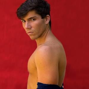 Meet your Posher, Max